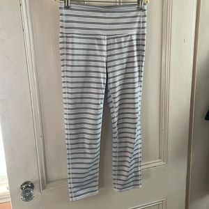Athelta Grey and Whire striped crop leggings